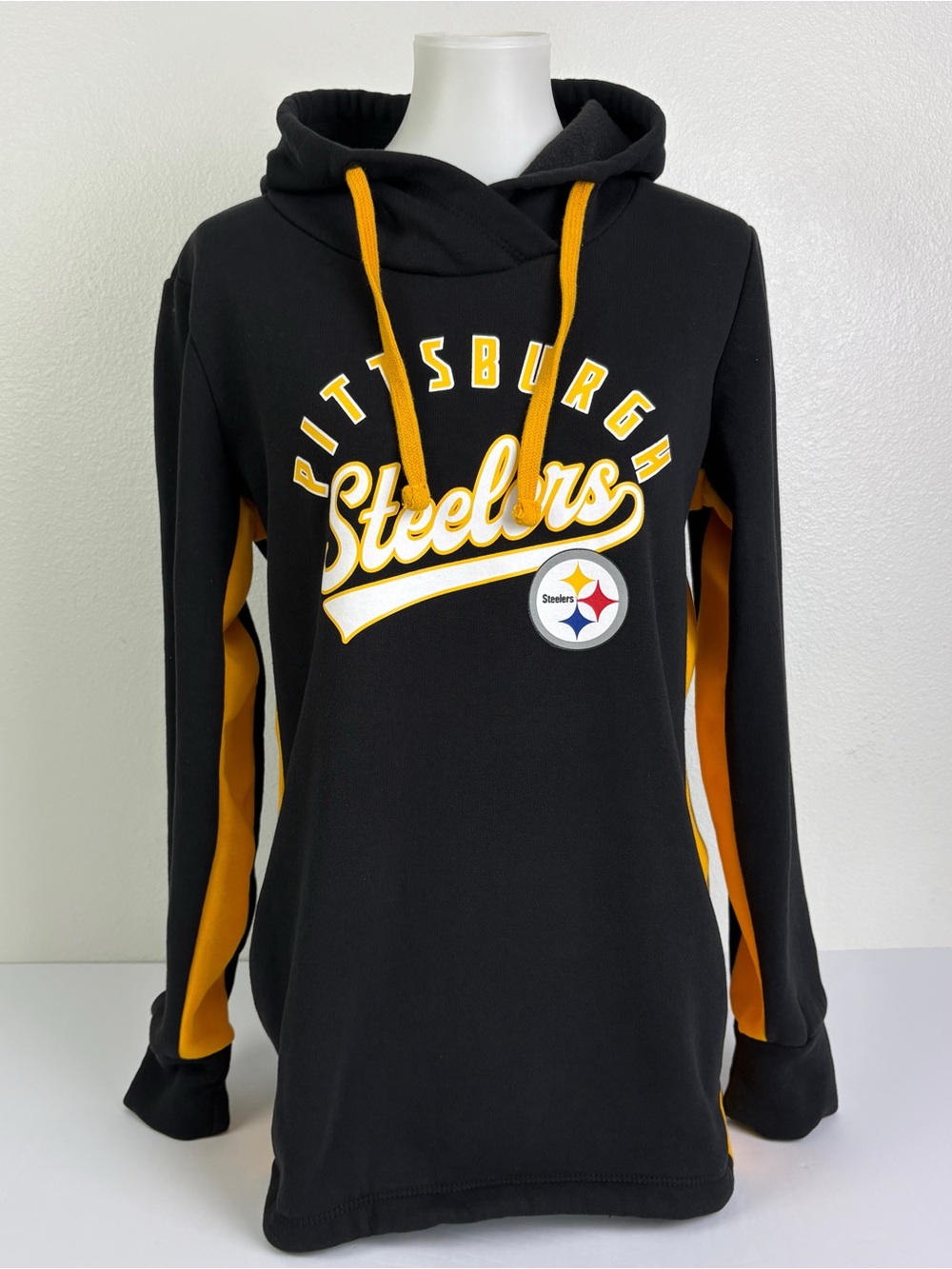 Pittsburgh Steelers Fanatics Women's M
Pullover Hoodie Black Gold NFL